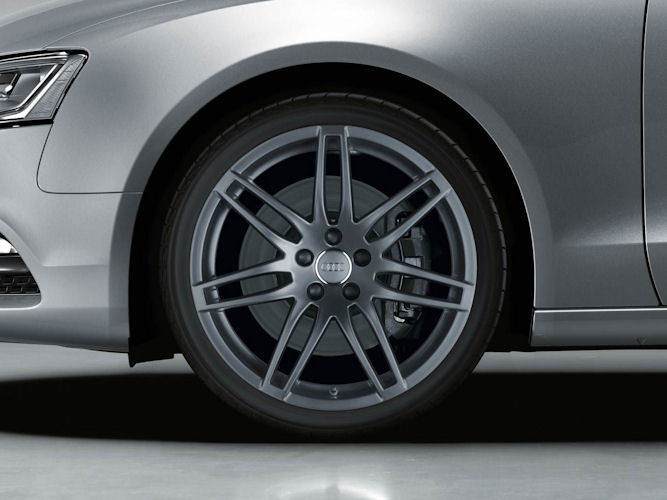7-dobbelteget design, titaniumoptik (9J x 20"), Audi Sport